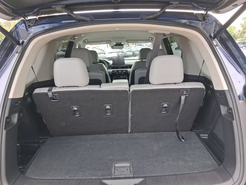 Used 2023 Honda Pilot EX-L image 12