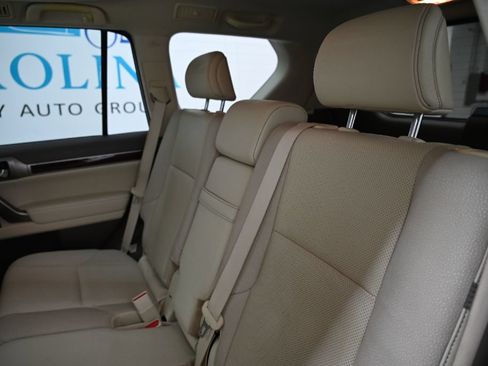 Used 2014 Lexus GX 460 w/ Premium Package AWD/4WD image 38