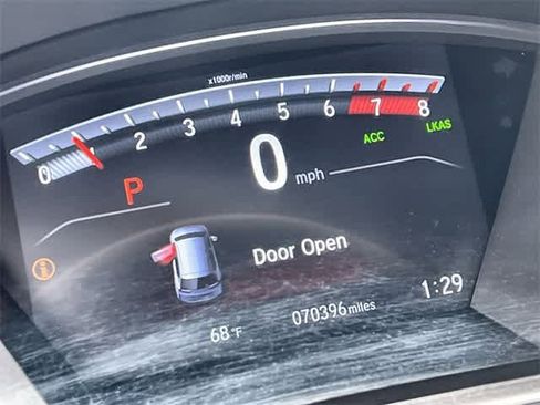 Certified 2018 Honda CR-V Touring image 19