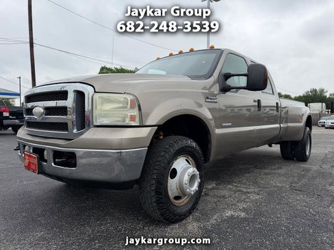 Used 2005 Ford F350 XL AWD/4WD image 1