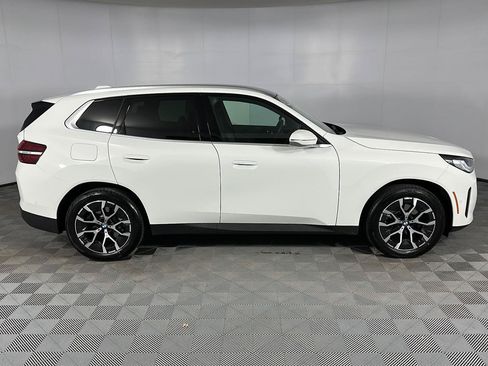Used 2026 BMW X3 xDrive30i w/ Convenience Package AWD/4WD image 3