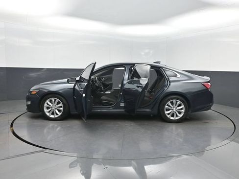 Used 2020 Chevrolet Malibu LT FWD image 43
