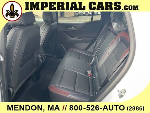 New 2026 Chevrolet Equinox RS w/ Convenience Package III AWD/4WD image 16