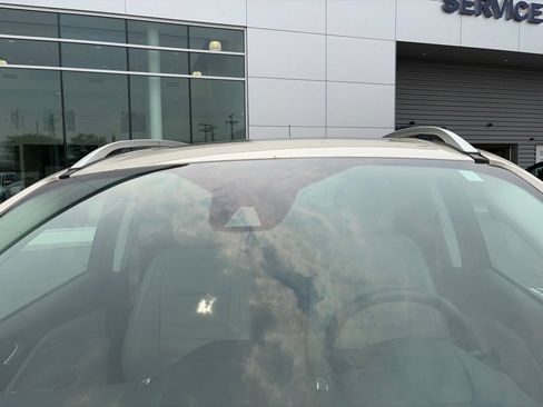 Used 2018 Ford Escape Titanium w/ Ford Safe & Smart Package AWD/4WD image 6