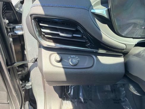 New 2026 Buick Envista Sport Touring w/ Convenience I Package FWD image 30