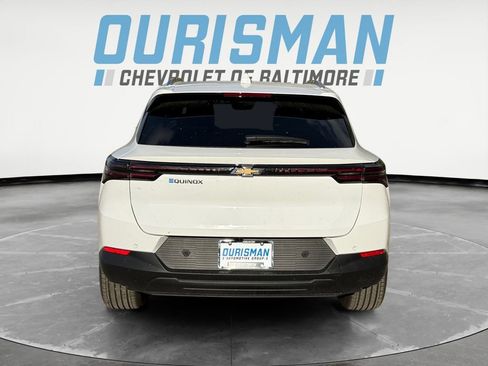 New 2026 Chevrolet Equinox EV LT image 5