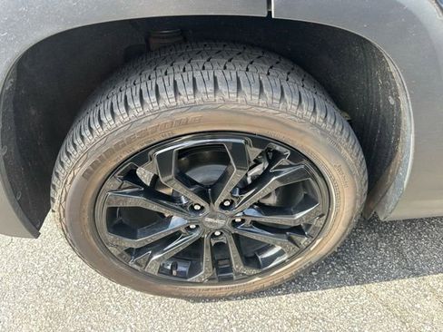 Used 2021 GMC Terrain SLT w/ Infotainment Package II image 14