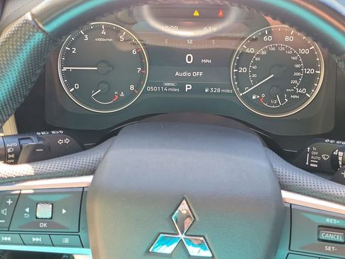 Used 2024 Mitsubishi Outlander SE image 30