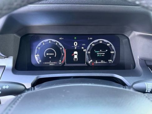 Used 2025 Toyota Tacoma SR5 image 19