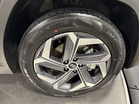 Used 2022 Hyundai Tucson Limited AWD/4WD image 14