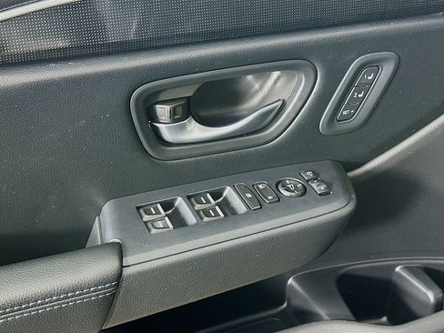 Used 2023 Honda Pilot Elite image 23