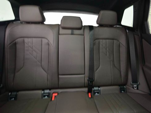 Used 2026 BMW X3 xDrive30i w/ Convenience Package AWD/4WD image 9