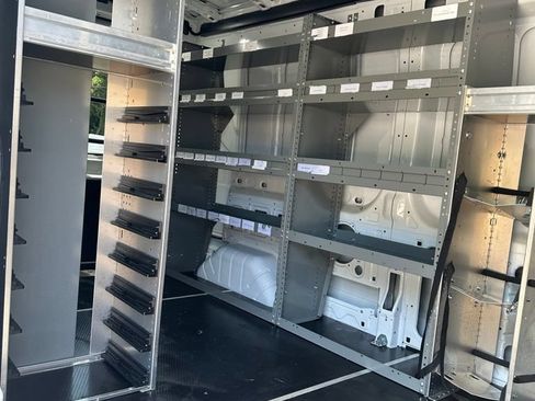 Used 2023 Ford E-Transit Medium Roof RWD image 22