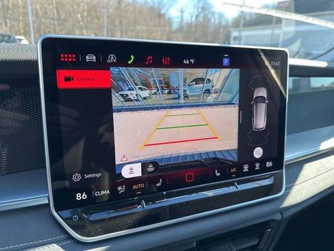 New 2026 Volkswagen Tiguan SE AWD/4WD image 18