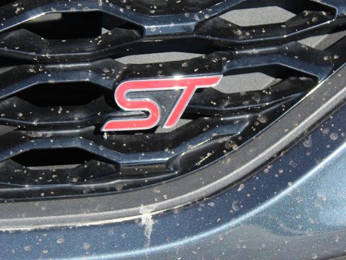 Used 2022 Ford Explorer ST w/ Equipment Group 401A image 10