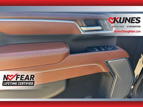 Used 2025 GMC Sierra 3500 Denali Ultimate image 20