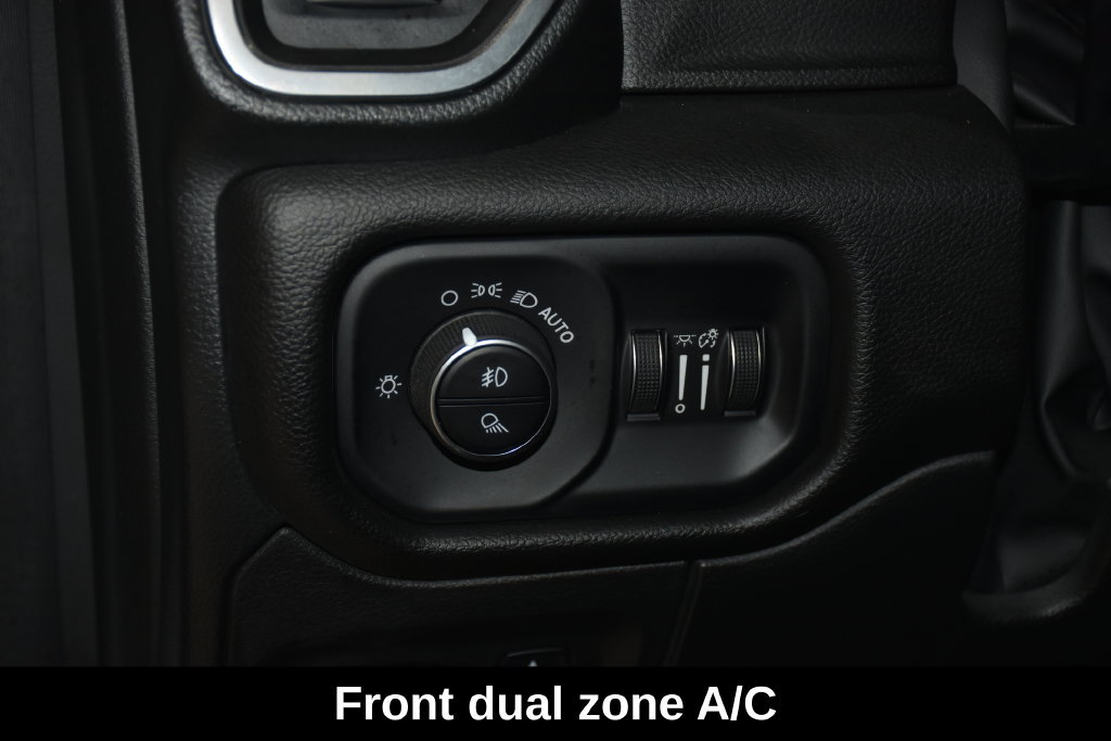 Used 2023 RAM 1500 Laramie AWD/4WD image 16