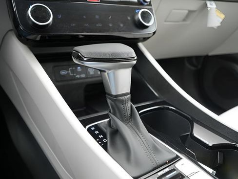 Certified 2025 Hyundai Tucson SEL image 30