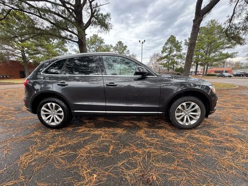 Used 2016 Audi Q5 2.0T Premium Plus w/ Technology Package image 5