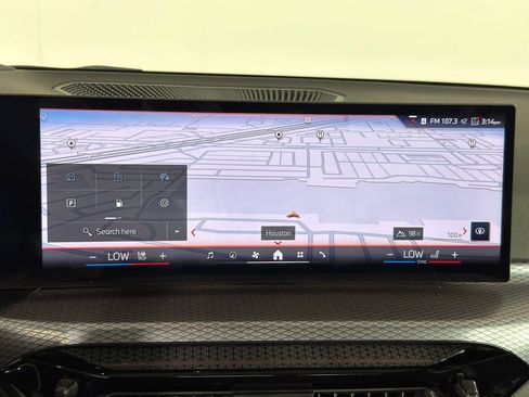 Certified 2025 BMW 330i Sedan image 23