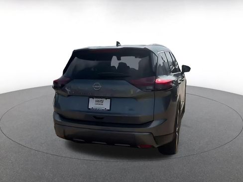Used 2026 Nissan Rogue SL FWD image 15