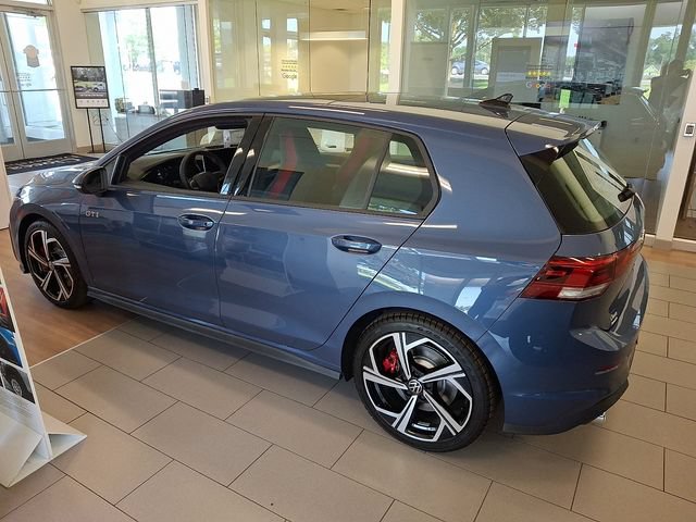New 2026 Volkswagen GTI SE FWD image 5