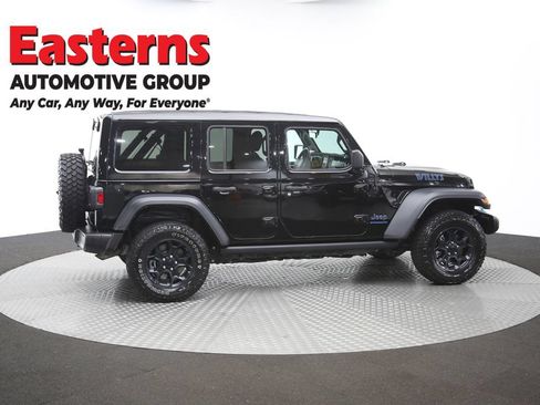 Used 2023 Jeep Wrangler Unlimited w/ Sun & Screen Package AWD/4WD image 44