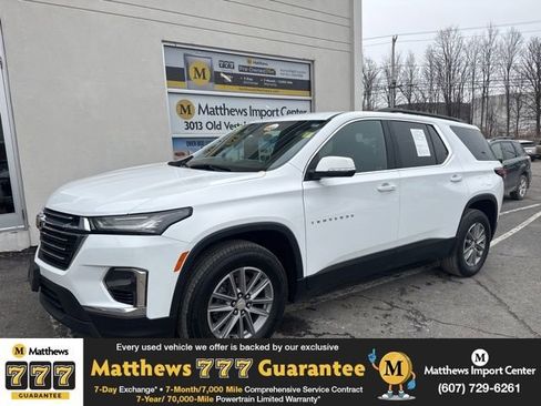 Used 2024 Chevrolet Traverse LT w/ LPO, Floor Liner Package image 1