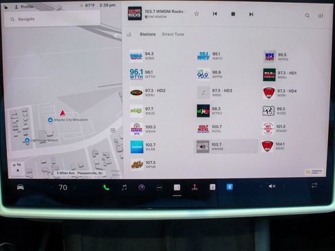 Used 2022 Tesla Model X Plaid image 20