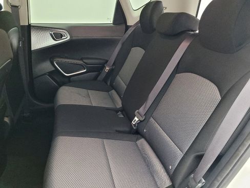 Used 2022 Kia Soul LX w/ Technology Package FWD image 19