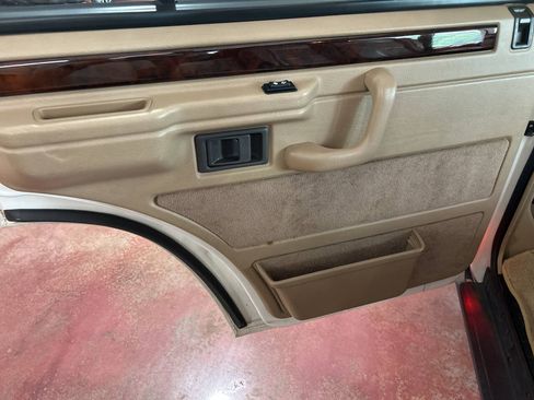Used 1994 Land Rover Range Rover LWB AWD/4WD image 13
