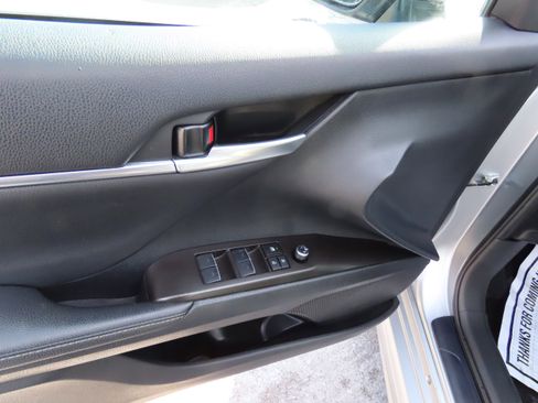 Used 2024 Toyota Camry XSE image 21