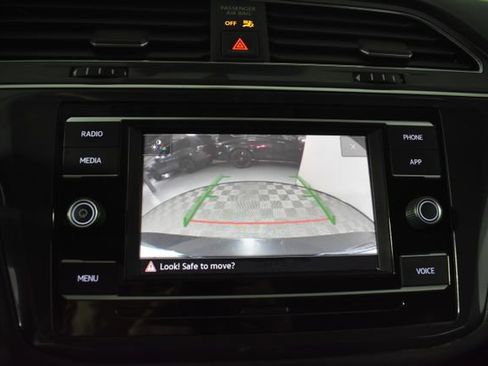 Used 2022 Volkswagen Tiguan S AWD/4WD image 20