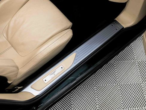 Used 2006 Aston Martin DB9 Volante RWD image 82