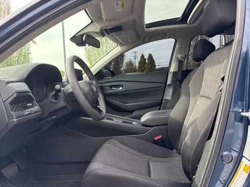 Used 2024 Honda Accord EX image 11