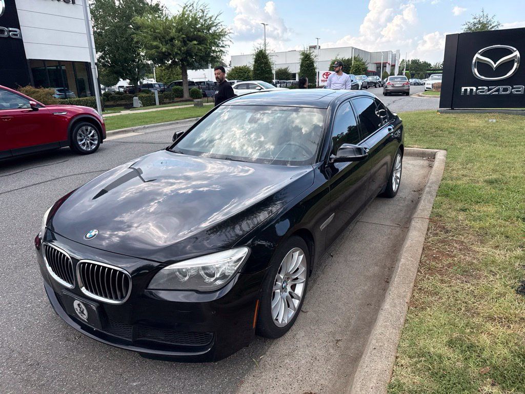 Used 2015 BMW 740Li RWD image 3
