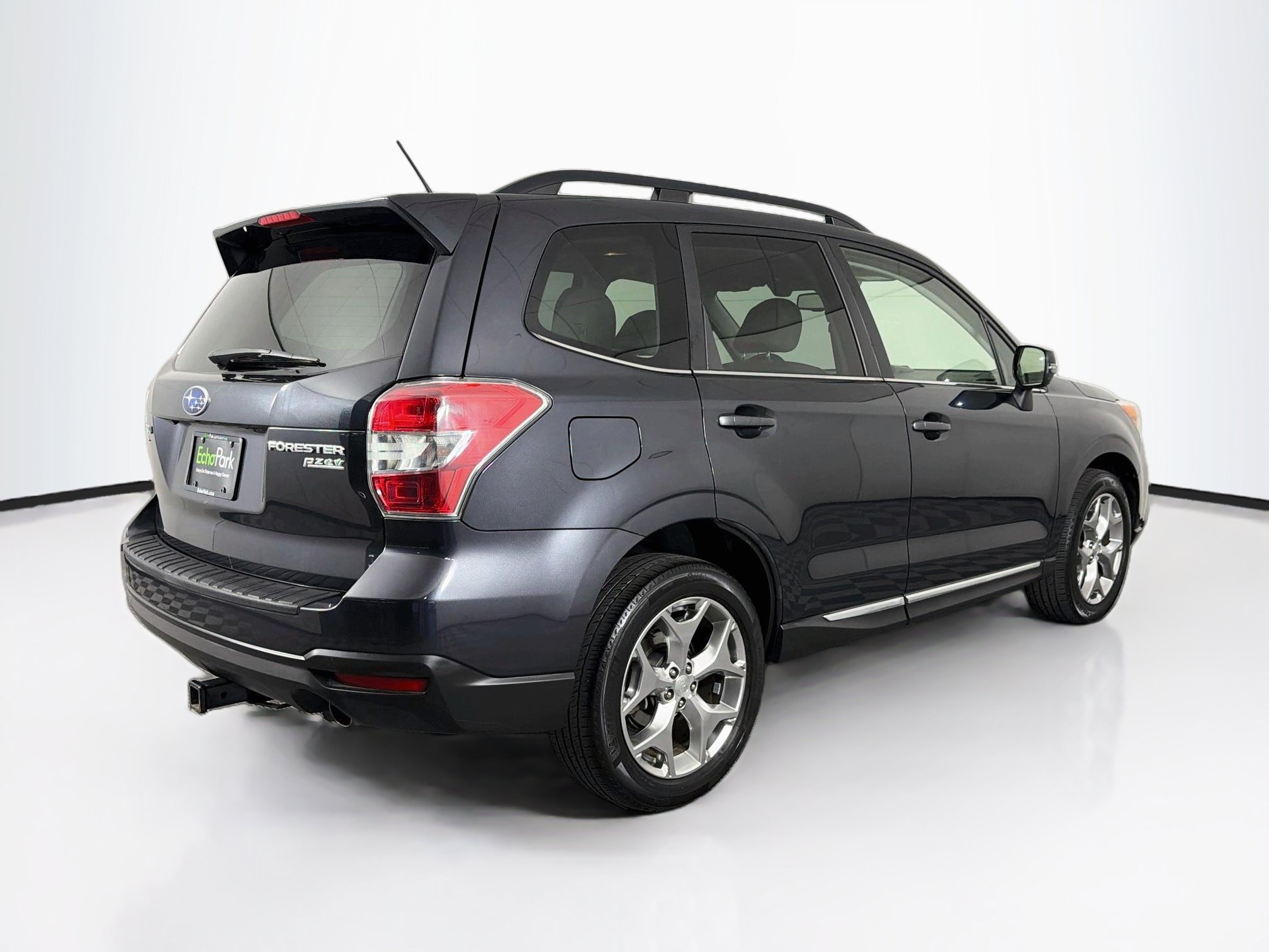 Used 2015 Subaru Forester 2.5i Touring w/ Eyesight & Navigation System AWD/4WD image 9