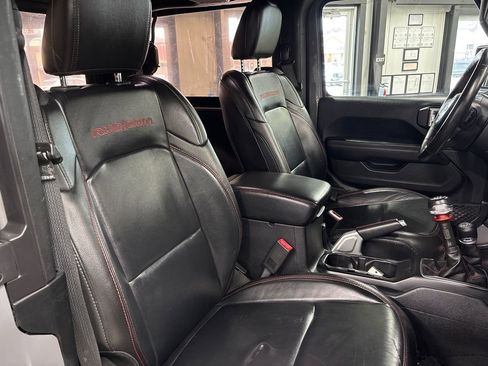 Used 2018 Jeep Wrangler Rubicon image 30