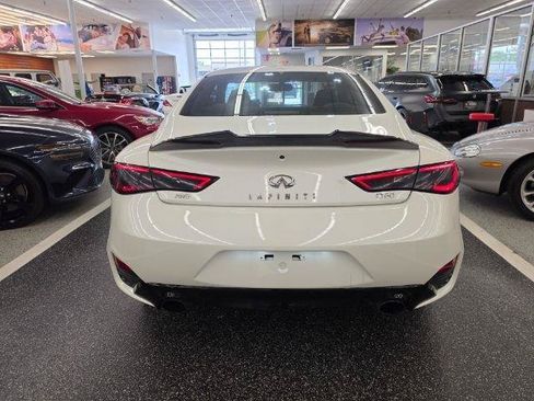 Used 2018 INFINITI Q60 3.0t Luxe w/ Sensory Package 3.0T Luxe AWD/4WD image 6