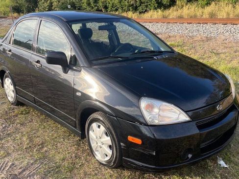 Used 2004 Suzuki Aerio S FWD image 2