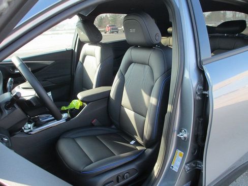 New 2026 Buick Envista Sport Touring w/ Convenience I Package image 11