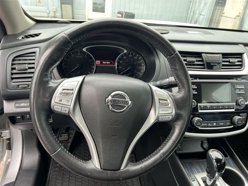 Used 2018 Nissan Altima 2.5 SL image 13
