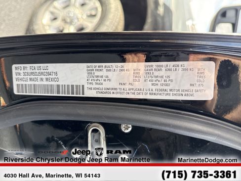 Used 2024 RAM 2500 Big Horn w/ Safety Group image 30