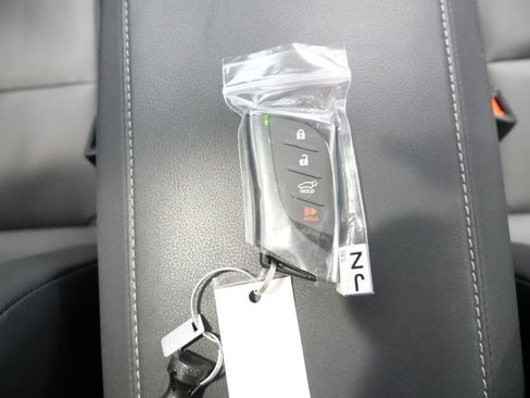 Certified 2024 Lexus RX 350 AWD w/ Accessory Package (K3) image 34