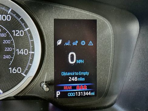 Used 2020 Toyota Corolla LE FWD image 15