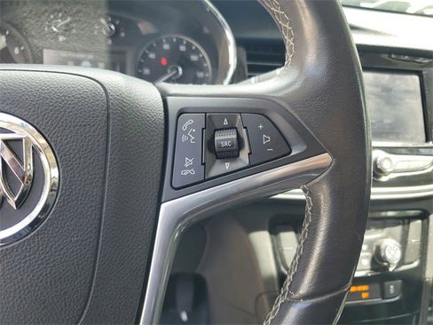 Used 2022 Buick Encore Preferred w/ Safety Package image 23