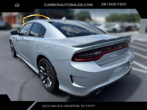 Used 2023 Dodge Charger GT w/ Performance Handling Group RWD image 3