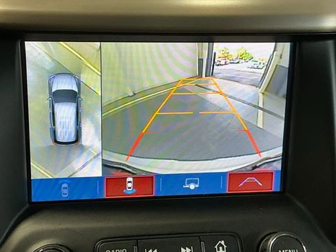 Used 2019 GMC Acadia Denali w/ Technology Package AWD/4WD image 10