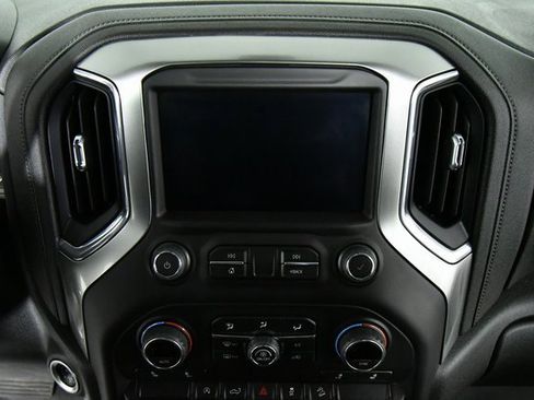 Used 2021 Chevrolet Silverado 1500 RST image 4