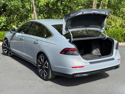 Certified 2023 Honda Accord Touring image 33